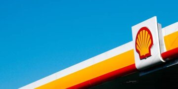 Shell withdraws from giant petrochemical project in Basra