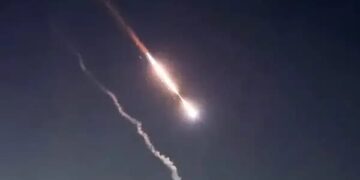 تهاجم موشکی ایران به اسرائیل نقطه عطف در مسیر جنگ سرنوشت ساز