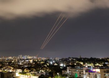 بيان حركة النضال العربي الاحوازي حول هجوم الصاروخي الإيراني على إسرائيل