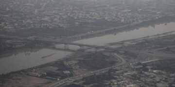 أصبح الهواء في مدينتين في الأحواز غير صحي للمجموعات الحساسة