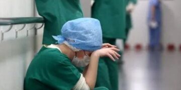 موج مهاجرت پرستاران؛ عُمان ۶ برابر ایران حقوق می‌دهد!