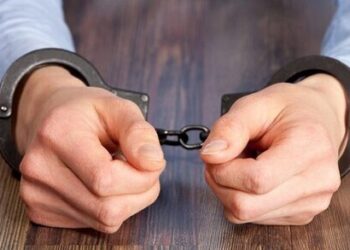 یکی از اعضای شورای شهر معشور بازداشت شد