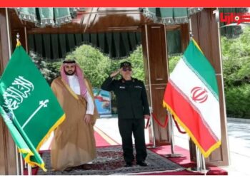 وزير الدفاع السعودي الأمير خالد بن سلمان يصل إلى طهران