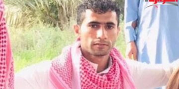 تعرض السجين السياسي الأحوازي محمد عموري لكسر في “الفك” أثناء اللعب في السجن